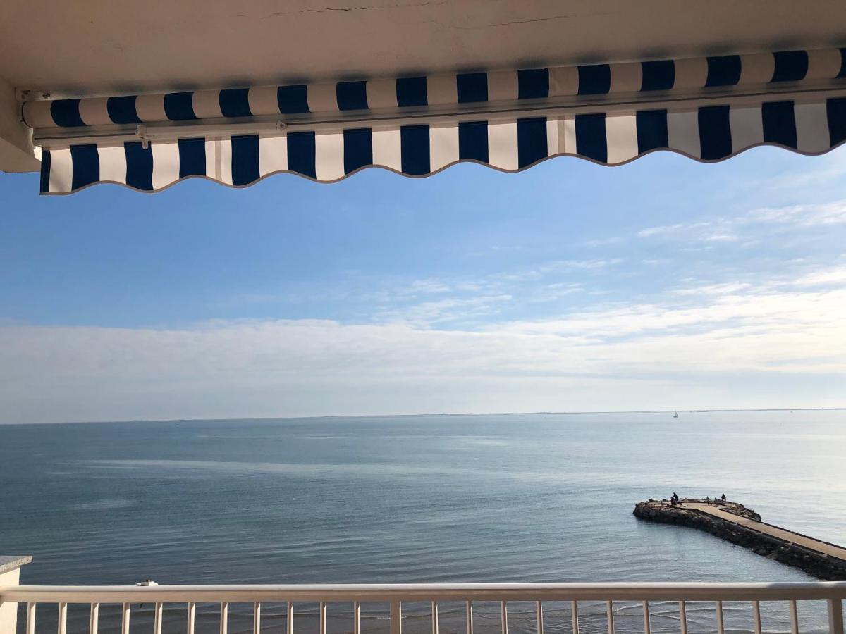 Apartamento En Primera Linea De Mar Sant Carlos de la Ràpita Extérieur photo