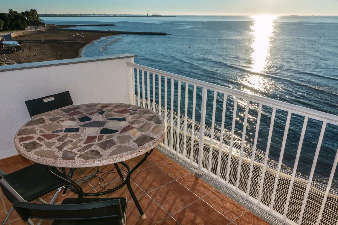 Apartamento En Primera Linea De Mar Sant Carlos de la Ràpita Extérieur photo